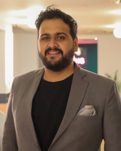 63385c54e9faf72acc0a6b58_Mask group 4